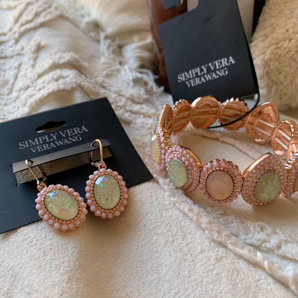 Opal Vera Wang set